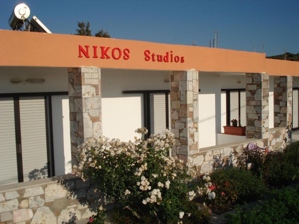 Nikos Studios Kefalos  Exterior photo